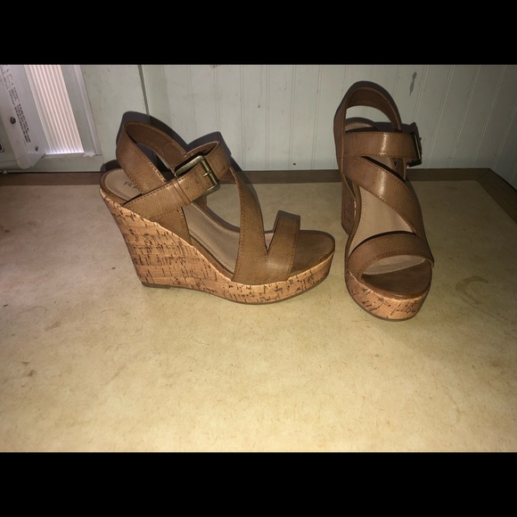 Rampage Wedge Sandals - Picture 1 of 4